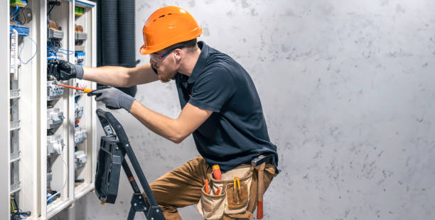 Best Electrical Outlet Repair  in North Riverside, IL